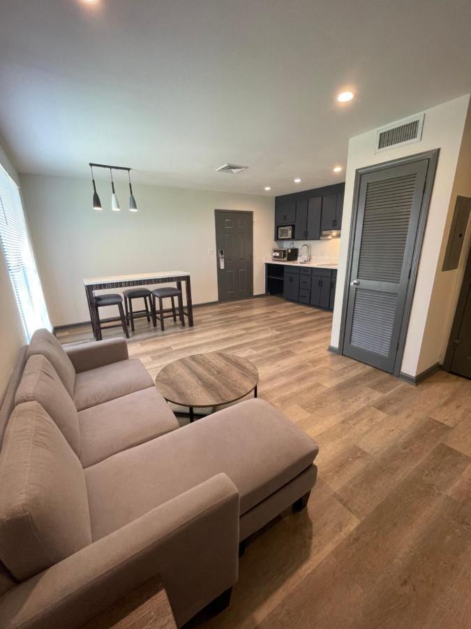 Ramada By Wyndham Studio Suites Dothan Exterior foto