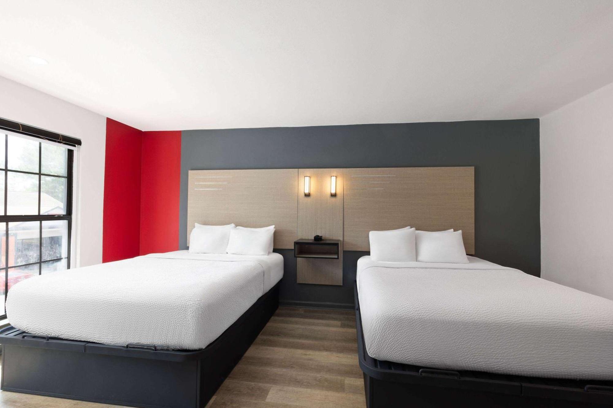 Ramada By Wyndham Studio Suites Dothan Exterior foto